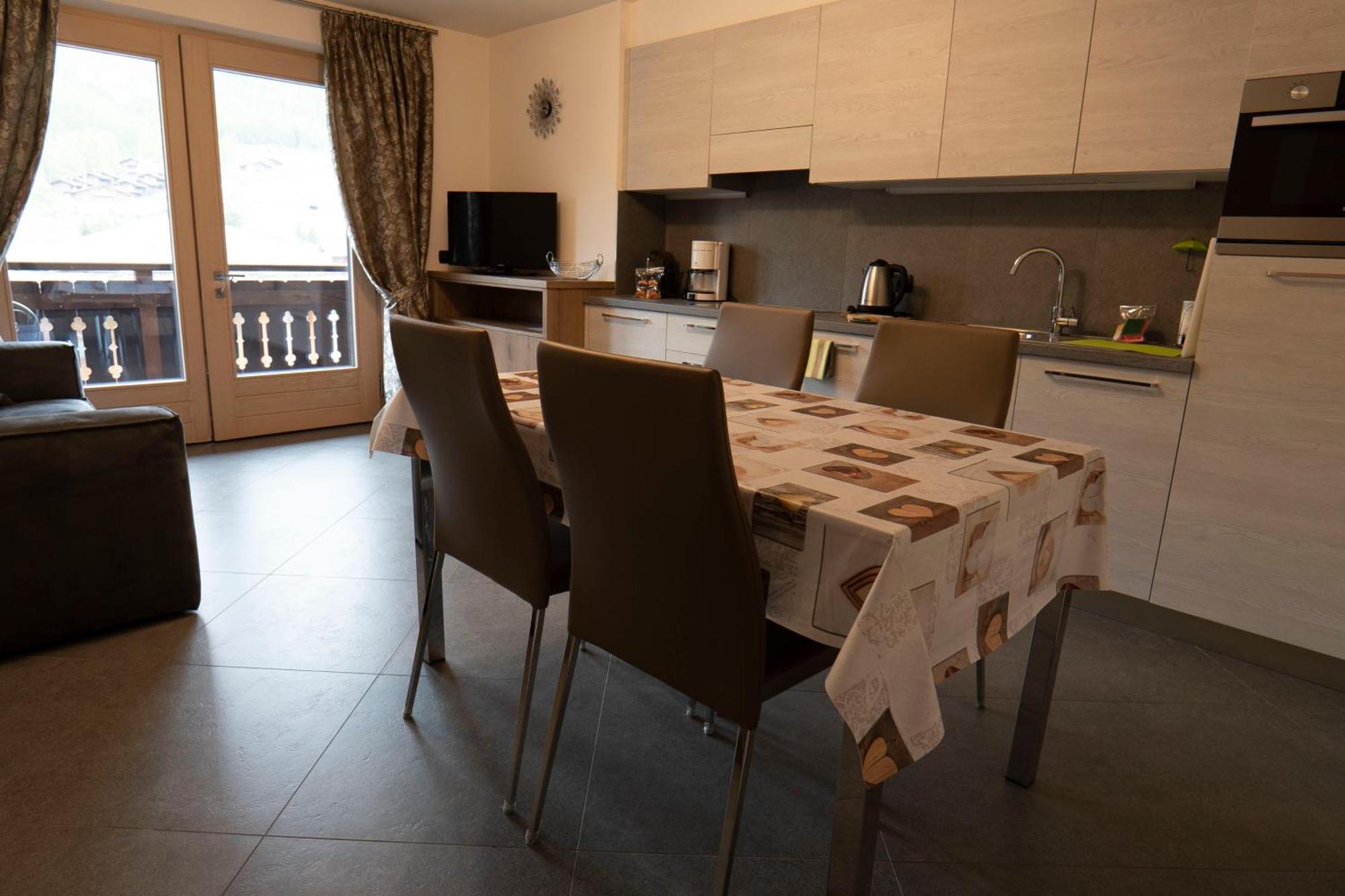 Al Camanel Apartment Livigno Exterior foto