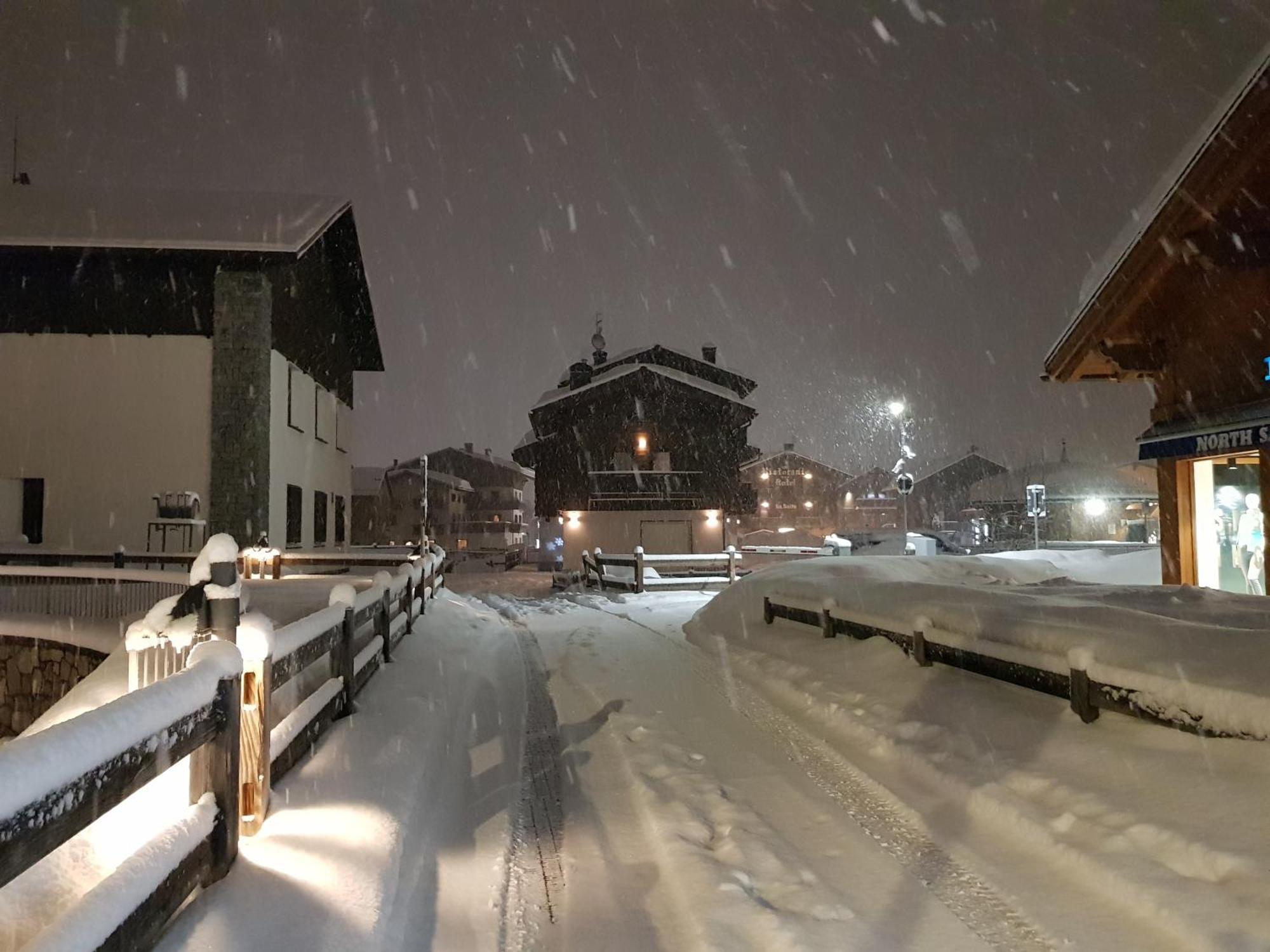 Al Camanel Apartment Livigno Exterior foto